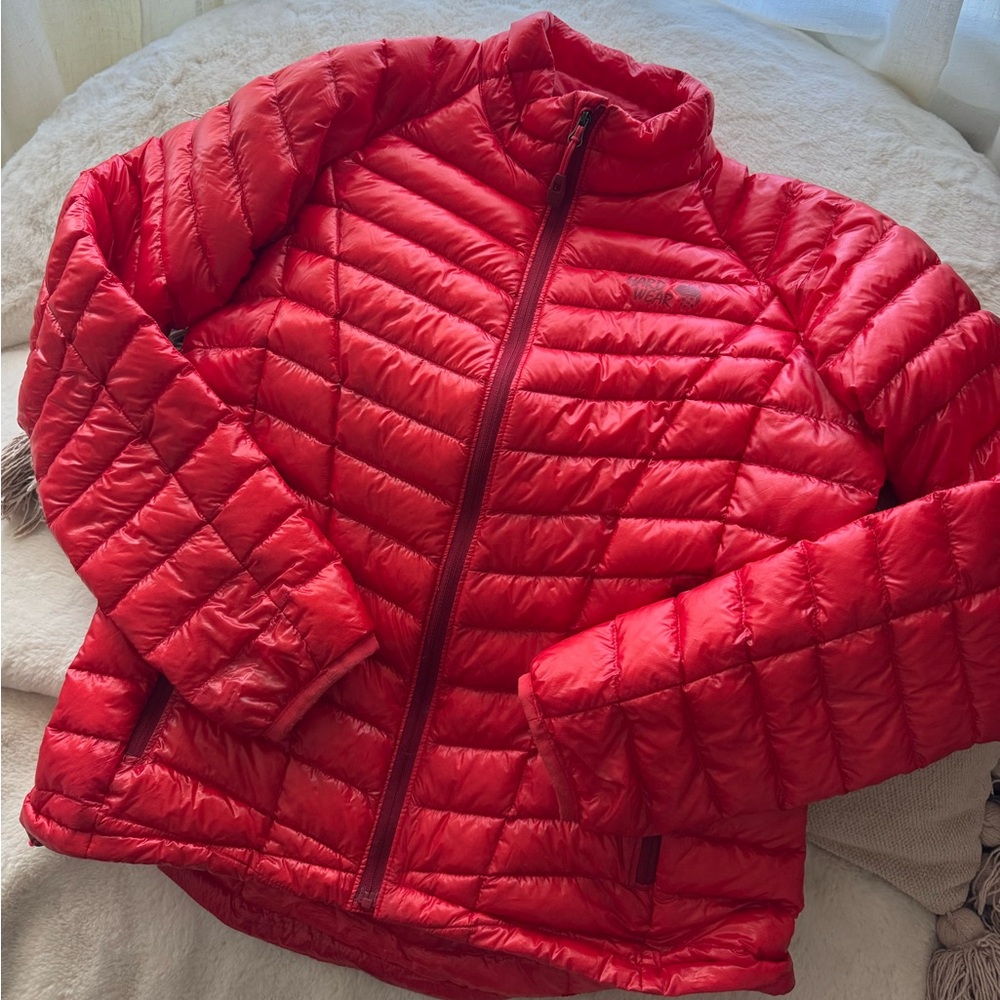 Women’s Mountain Hardwear ghost whisperer down jacket
